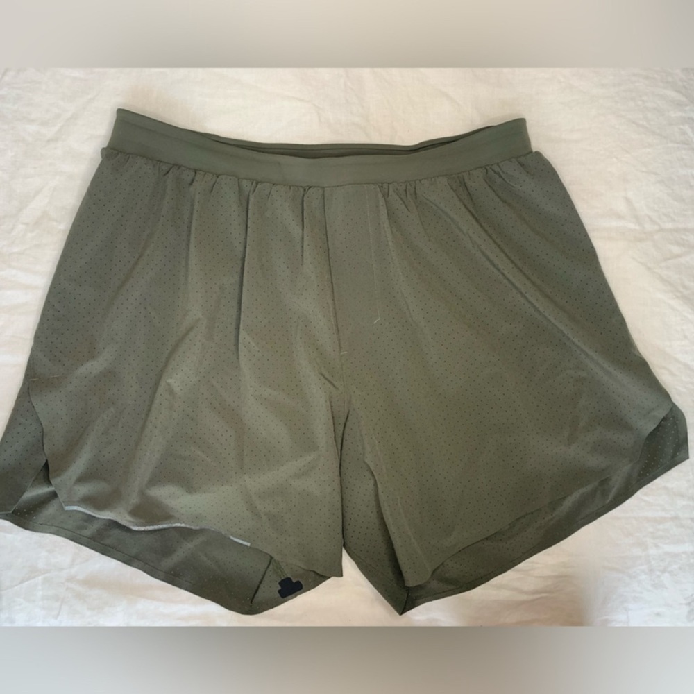 Lululemon fast and free shorts